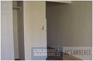 4th image of 330 E 88th St
