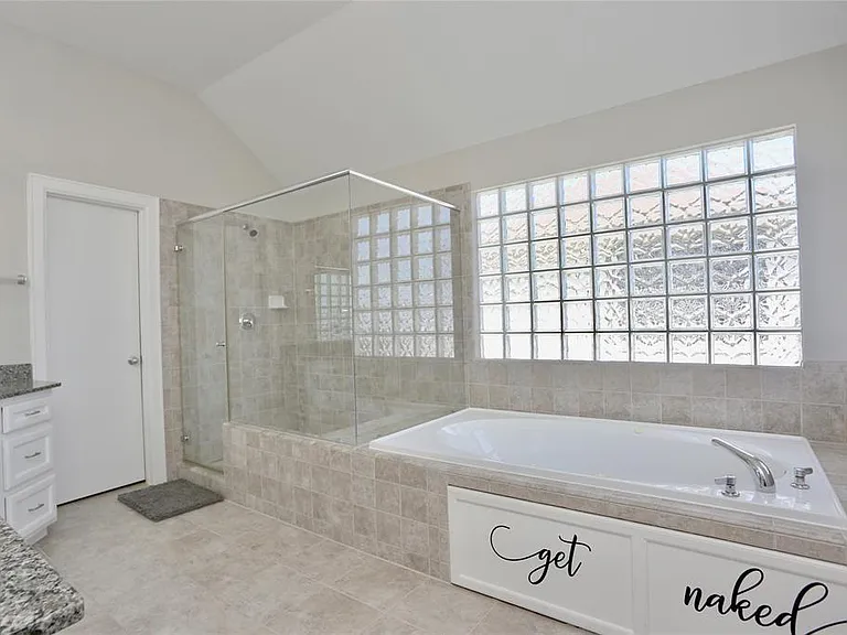 3614 Main Plaza Dr — Photo 9