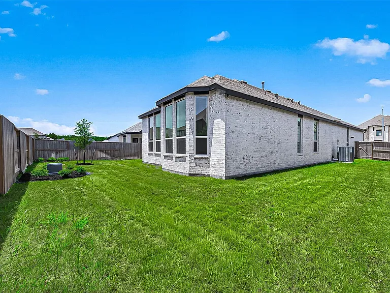 5802 N Reef Ridge Dr — Photo 49