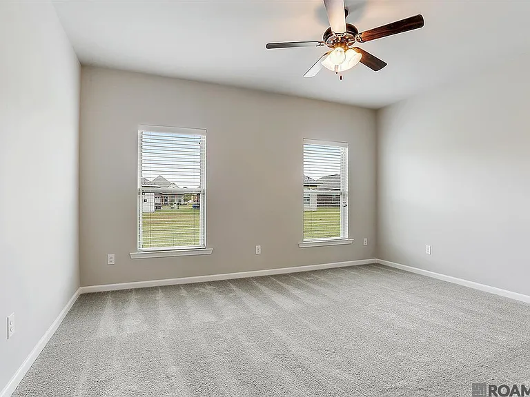 18322 Sunset Park Dr — Photo 9