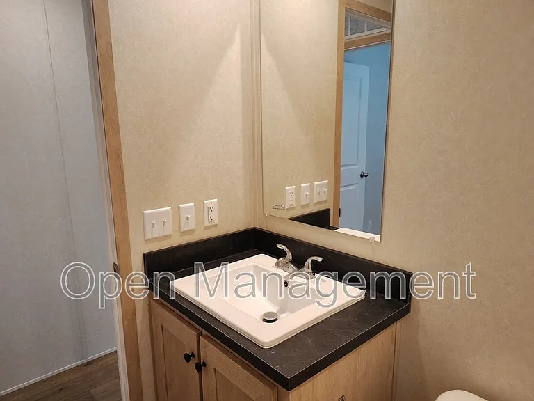 40 Erin Ln #141 — Photo 11