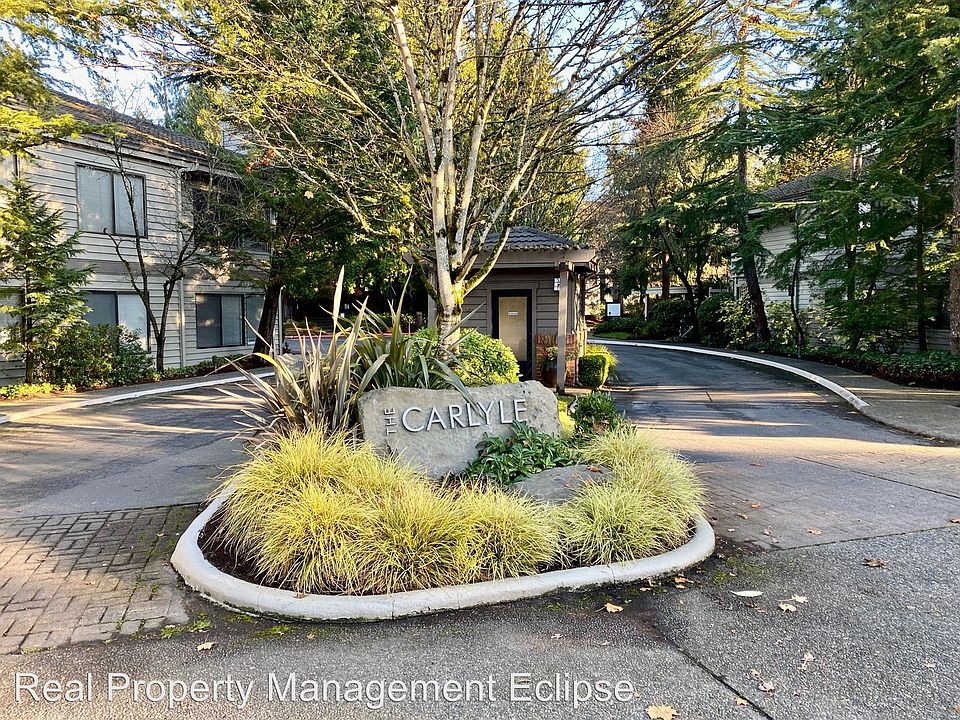 1st image of 1250 Bellevue Way NE APT 3