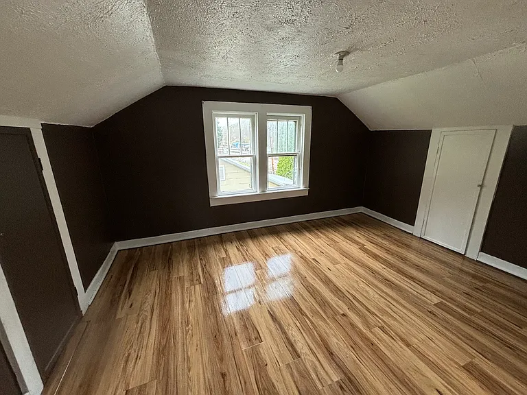 10217 Cumberland Rd — Photo 21