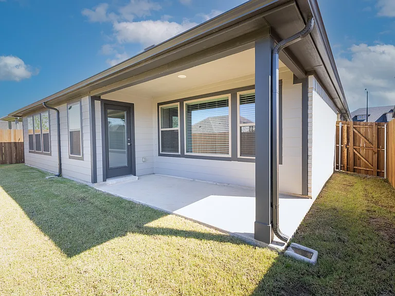 6732 Denim Dr — Photo 20