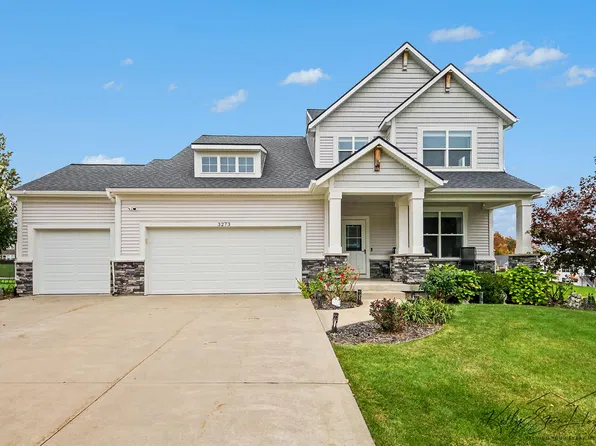3273 Oakmont Dr, Hudsonville, MI 49426
