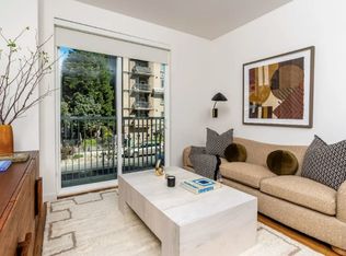 834 S Mariposa Ave #520, Los Angeles, CA 90005