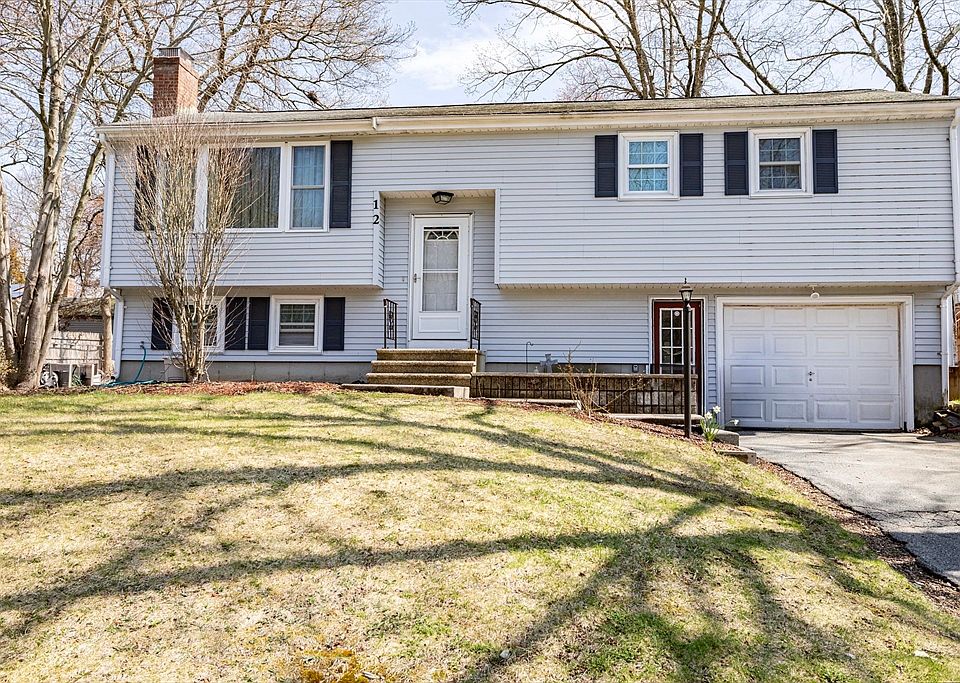 1st image of 12 Dartmouth Dr