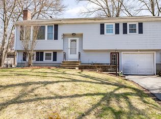 12 Dartmouth Dr, Milford, MA 01757