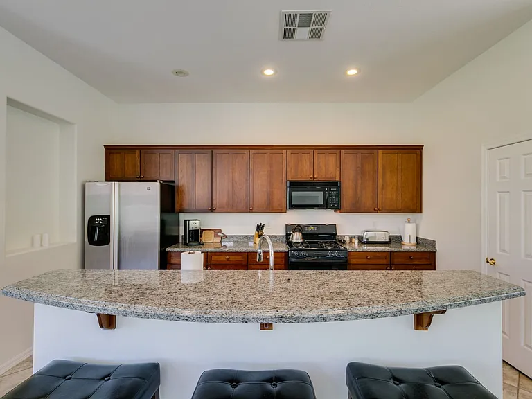 8 Kennesaw Rd — Photo 23