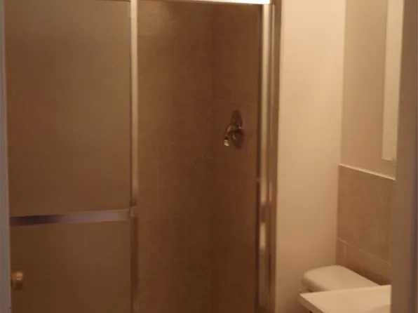 12166 Rain Hollow Ct, Maryland Heights, MO 63043