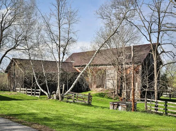 324 Sarah Wells Trail, Goshen, NY 10924