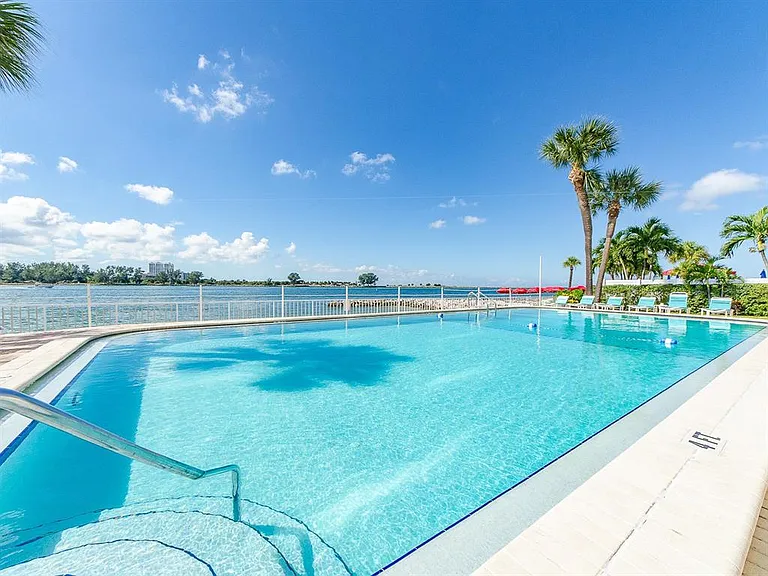 675 S Gulfview Blvd #902 — Photo 44