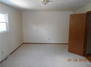 33 Ridgewood Dr SW, Etna, OH 43062