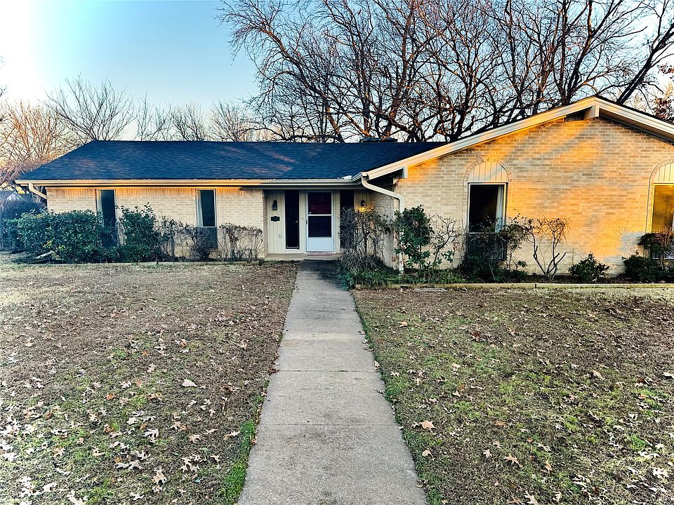 1st image of 3009 Dover Dr