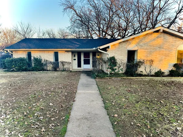 3009 Dover Dr, Sherman, TX 75092