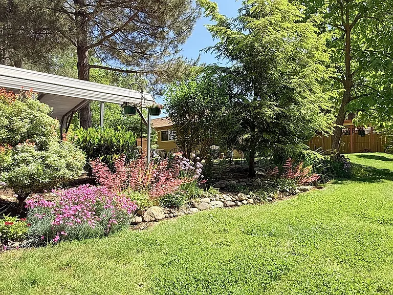 Madison at Parkrose — Photo 12