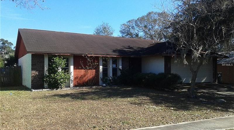 2nd image of 313 Foxwood Dr