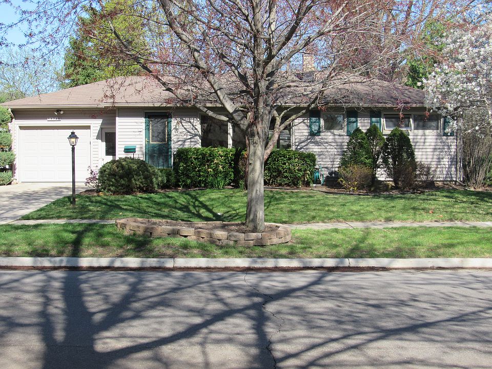 1st image of 1424 N. Lexington Drive