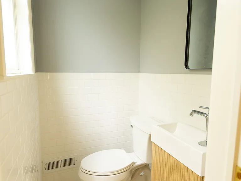 228 Carol Ave — Photo 7