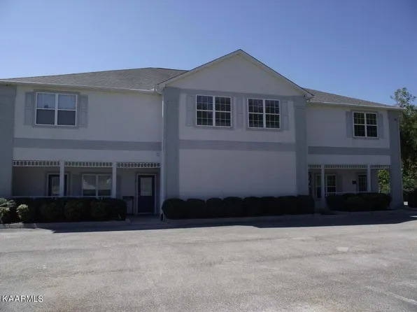 100 Village Way, Kingston, TN 37763