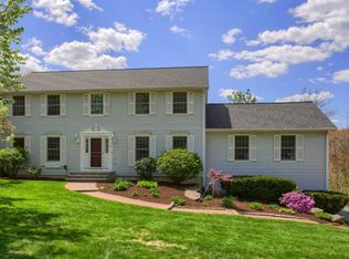 8 Keyes House Rd, Shrewsbury, MA 01545