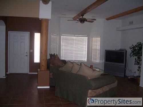 5th image of 1660 Linda Dr
