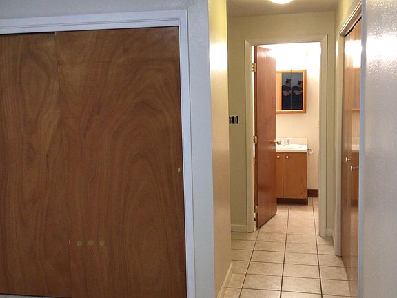 Bonus room down , good for home office .