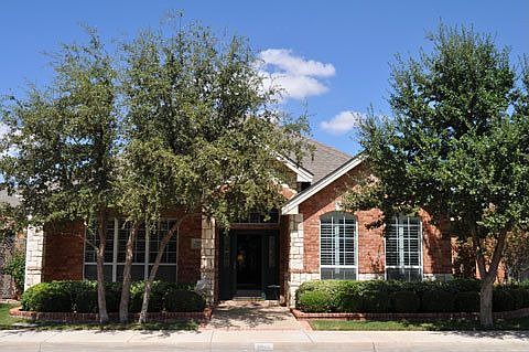 1st image of 5616 Fenway Dr
