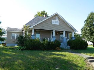 402 S Bond St, Sims, IL 62886