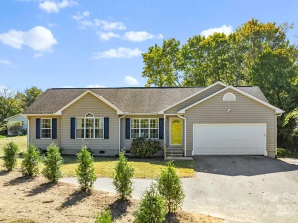 61 Wyatt St, Asheville, NC 28803