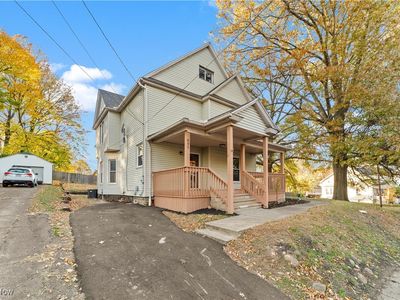 698 N Summit St, Barberton, OH, 44203