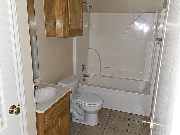 5th image of 1006 Lilia Dr #51