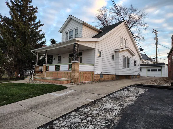 10300 Homeworth Ave, Garfield Heights, OH 44125