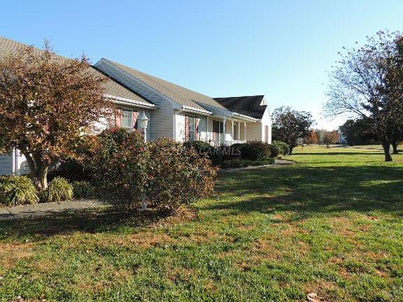 5th image of 6312 Oxbridge Dr