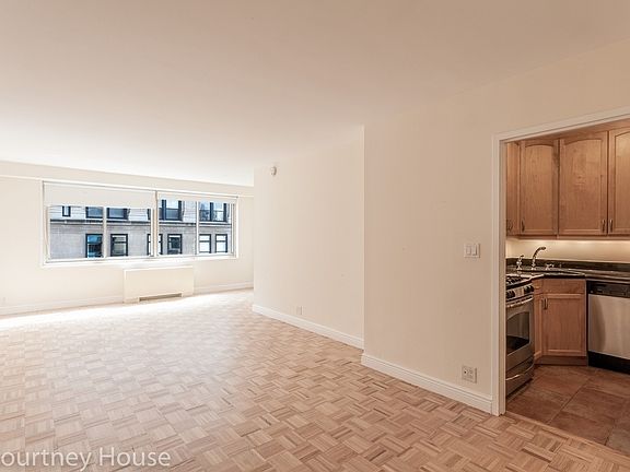 3rd image of 55 W 14th St APT 6G