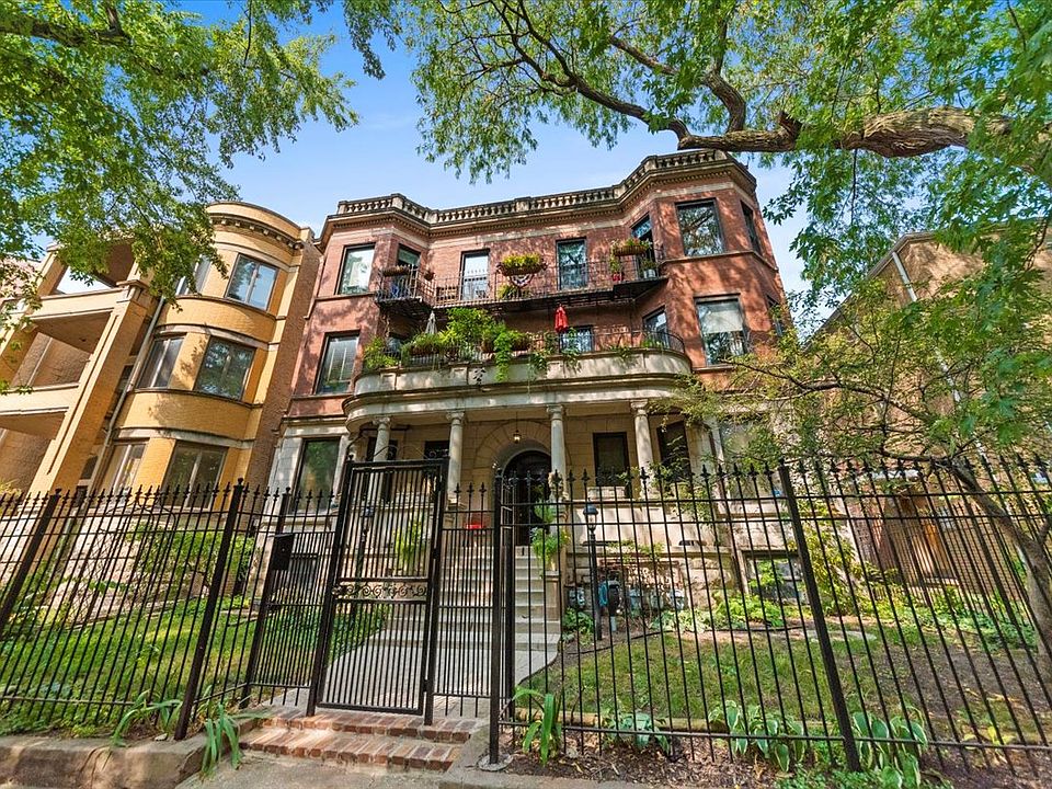 1st image of 922 W Leland Ave #1E