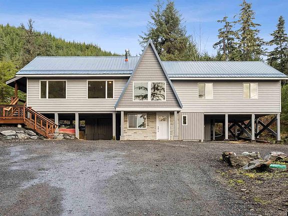 2nd image of 2065 Fritz Cove Rd