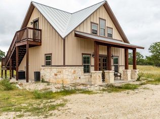 156 Headwaters Dr, Mountain Home, TX 78058