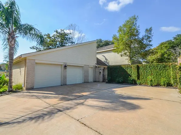 2726 Kissing Camel Ct, Missouri City, TX 77459