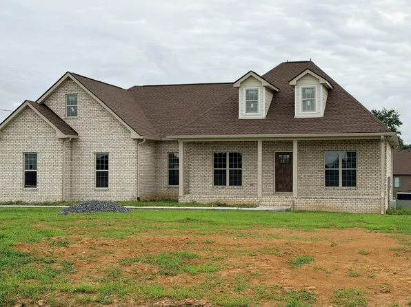 175 Cheney Ln, Lafayette, TN 37083