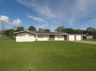 6648 Taylor St, Groves, TX 77619