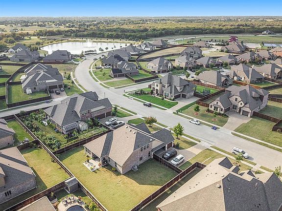 2nd image of 1443 Via Toscana Ln