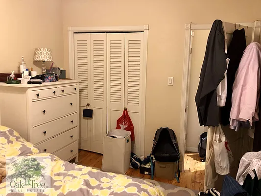 Rented by Oak Tree LLC | media 9