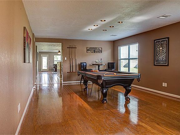 4th image of 20503 Moonrise River Ln
