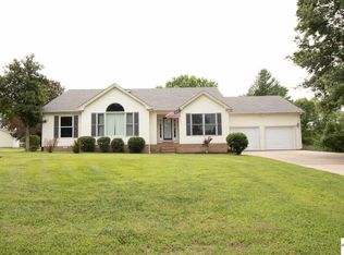 6320 Waid Cir, Paducah, KY 42001