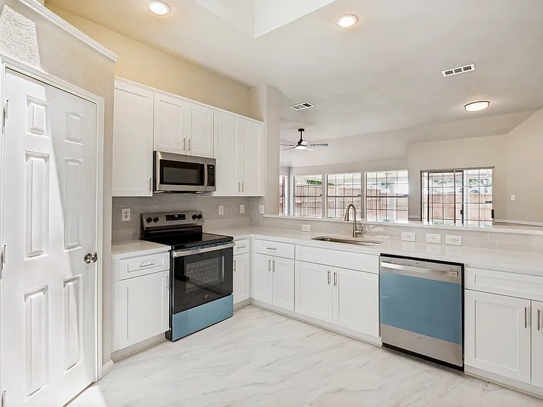 3548 Misty Meadow Dr — Photo 14