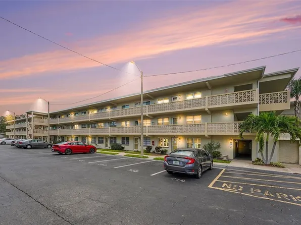 951 79TH AVENUE N APT 322, ST PETERSBURG, FL 33702