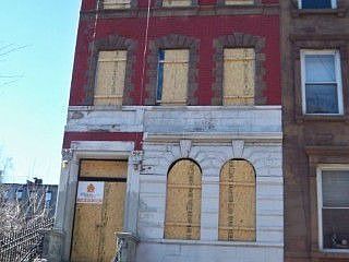 2nd image of 116 W 132nd St