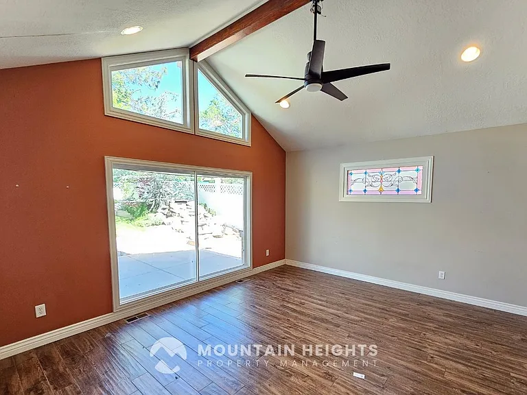 2473 S Hartford St — Photo 3