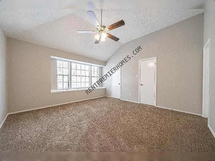 5223 Fawn Lake Dr — Photo 23